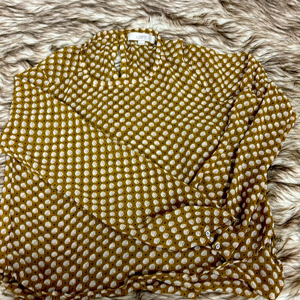 Women’s XXS top. Like new condition!